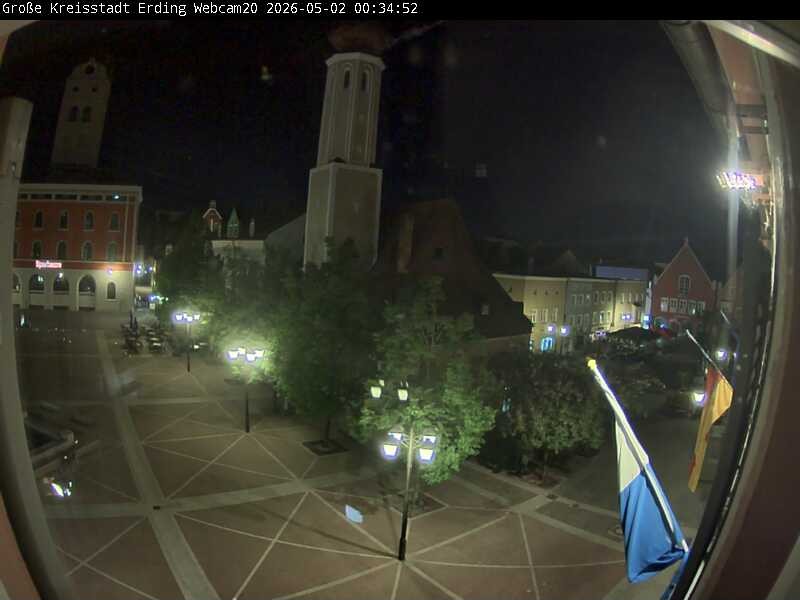 Archived image Webcam City center of Erding and the local city tower