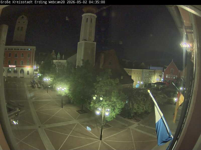 Archived image Webcam City center of Erding and the local city tower