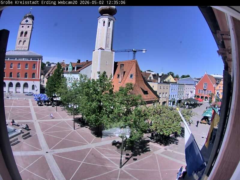 Archived image Webcam City center of Erding and the local city tower