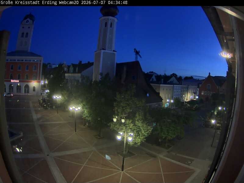Archived image Webcam City center of Erding and the local city tower