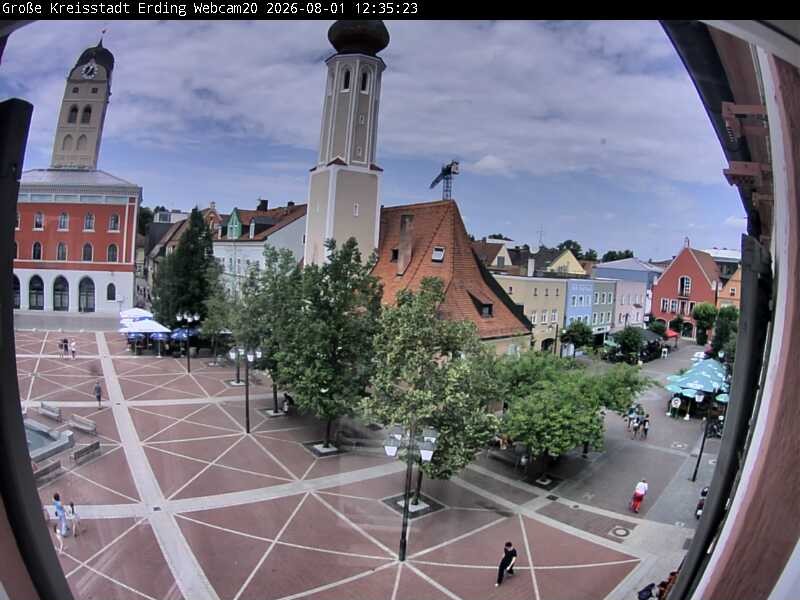 Archived image Webcam City center of Erding and the local city tower