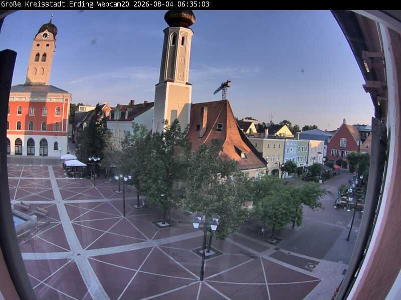 Archived image Webcam City center of Erding and the local city tower