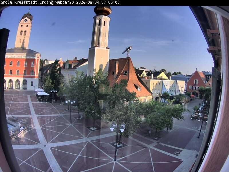 Archived image Webcam City center of Erding and the local city tower