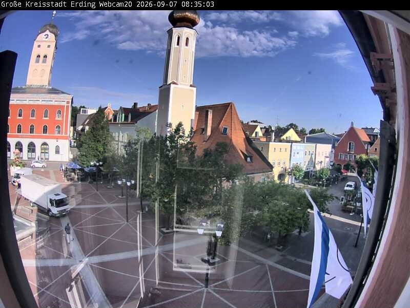 Archived image Webcam City center of Erding and the local city tower