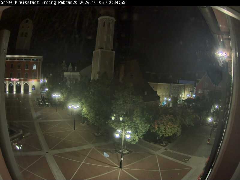 Archived image Webcam City center of Erding and the local city tower