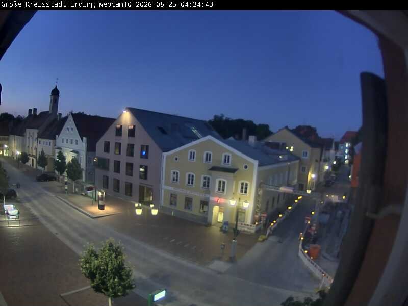Archived image Webcam Erding - Shopping area