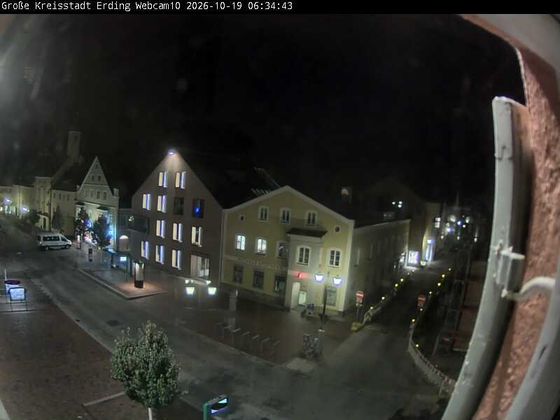 Archived image Webcam Erding - Shopping area