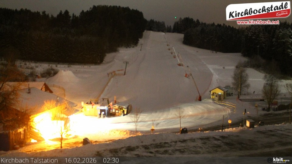 Archiv Foto Webcam Skiabfahrtshang im Schidorf Kirchbach