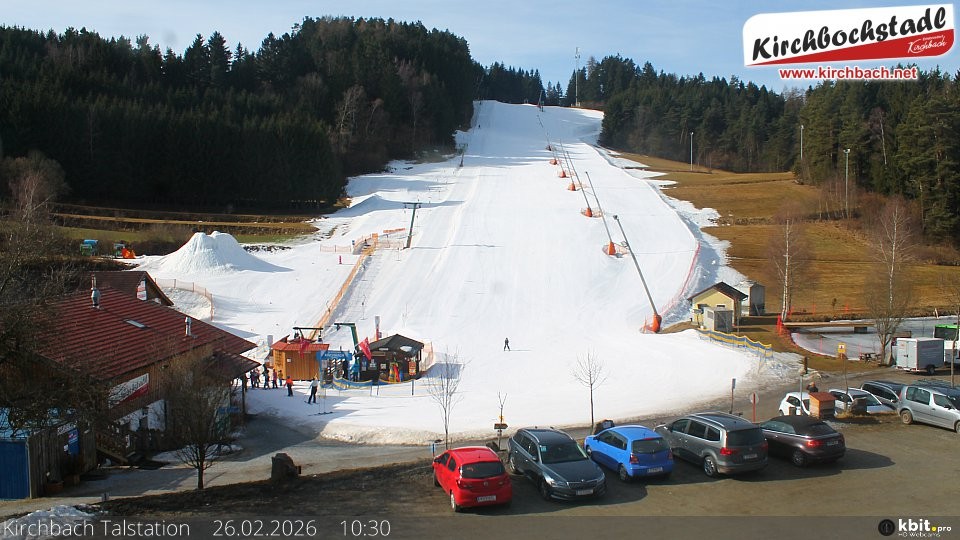 Archived image Webcam View at the lift in the Schidorf Kirchbarch, Austrian Waldviertel