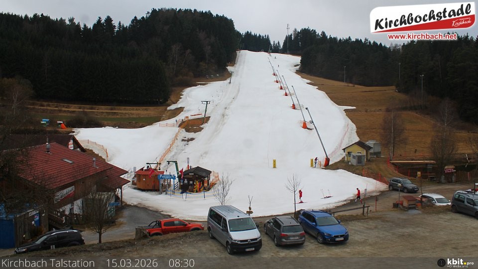 Archiv Foto Webcam Skiabfahrtshang im Schidorf Kirchbach