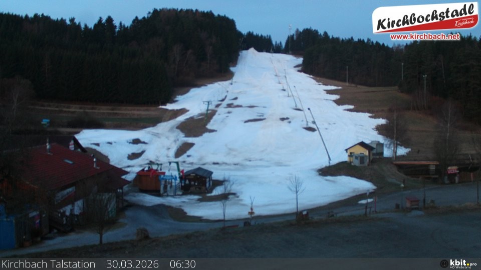 Archiv Foto Webcam Skiabfahrtshang im Schidorf Kirchbach