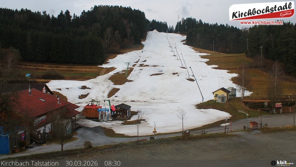 Archived image Webcam View at the lift in the Schidorf Kirchbarch, Austrian Waldviertel