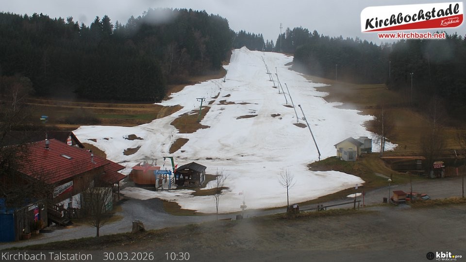 Archived image Webcam View at the lift in the Schidorf Kirchbarch, Austrian Waldviertel