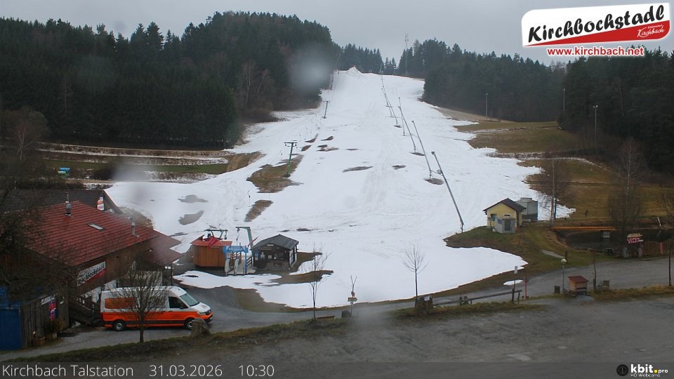 Archiv Foto Webcam Skiabfahrtshang im Schidorf Kirchbach