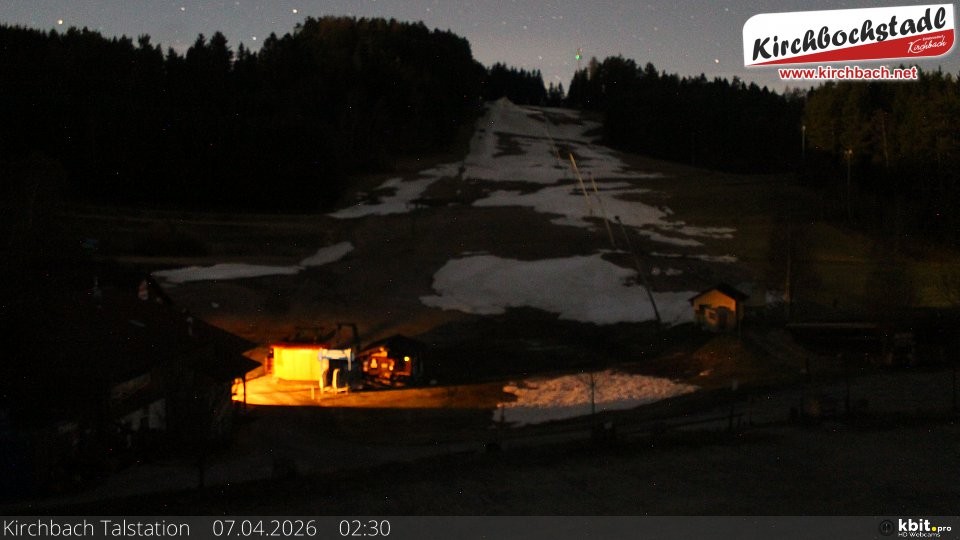 Archiv Foto Webcam Skiabfahrtshang im Schidorf Kirchbach