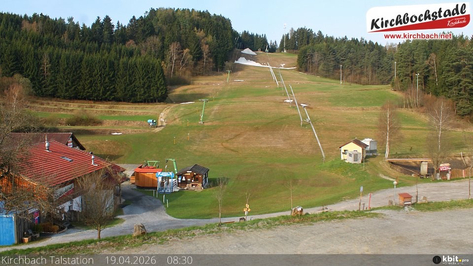 Archiv Foto Webcam Skiabfahrtshang im Schidorf Kirchbach