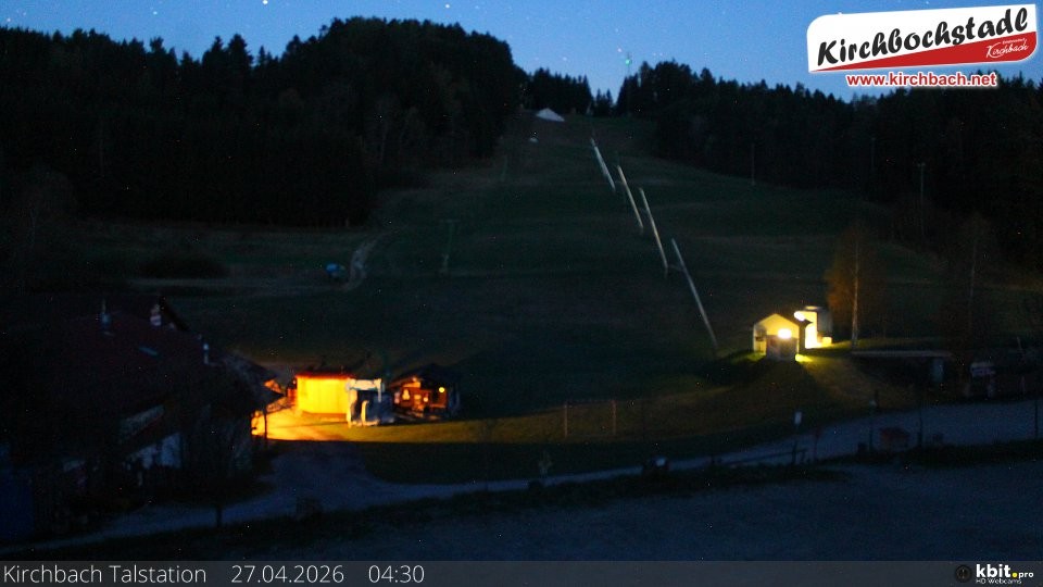 Archiv Foto Webcam Skiabfahrtshang im Schidorf Kirchbach