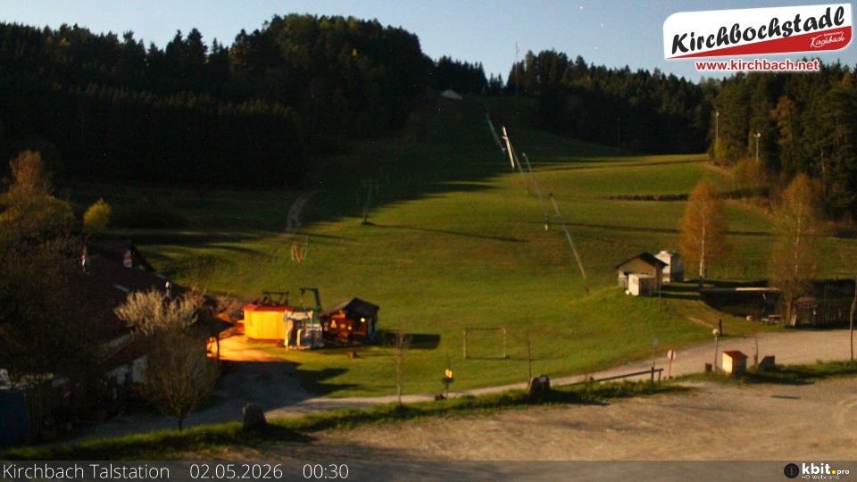 Archiv Foto Webcam Skiabfahrtshang im Schidorf Kirchbach