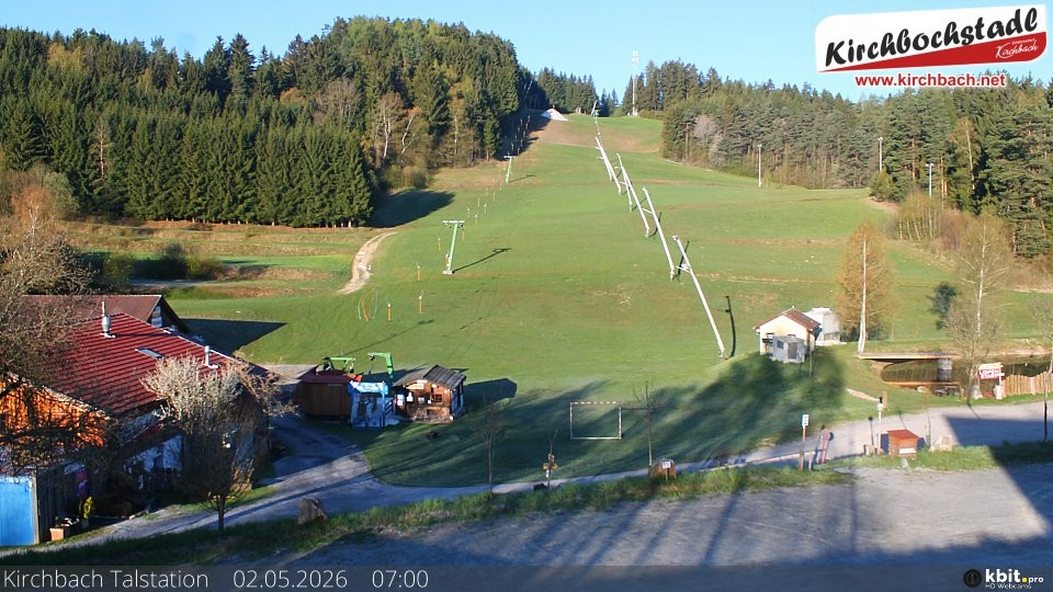 Archiv Foto Webcam Skiabfahrtshang im Schidorf Kirchbach