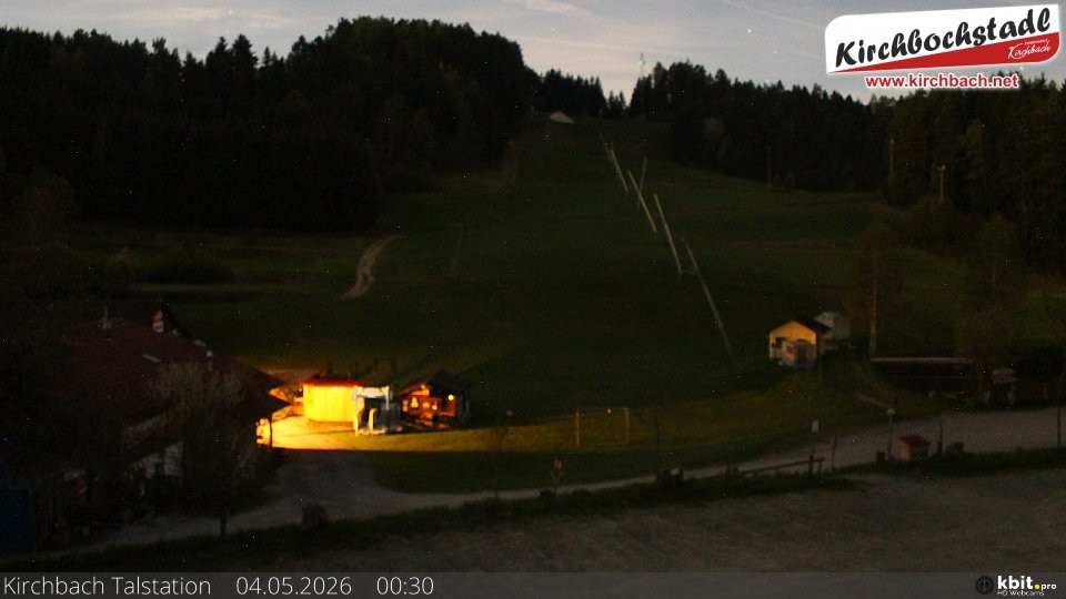Archiv Foto Webcam Skiabfahrtshang im Schidorf Kirchbach