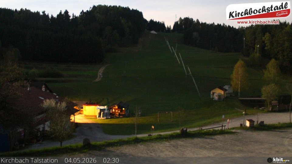 Archiv Foto Webcam Skiabfahrtshang im Schidorf Kirchbach