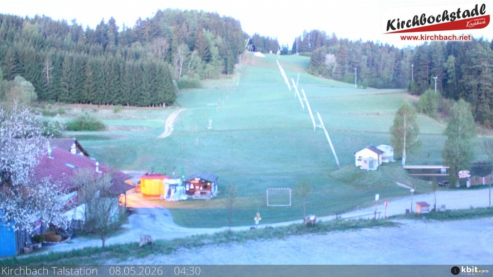 Archived image Webcam View at the lift in the Schidorf Kirchbarch, Austrian Waldviertel