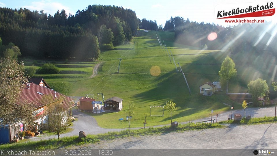 Archiv Foto Webcam Skiabfahrtshang im Schidorf Kirchbach