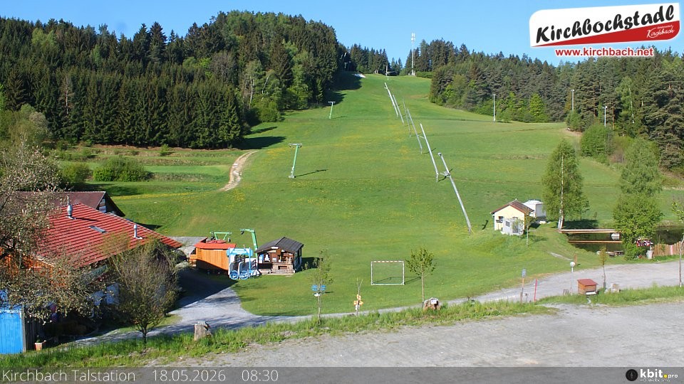 Archiv Foto Webcam Skiabfahrtshang im Schidorf Kirchbach