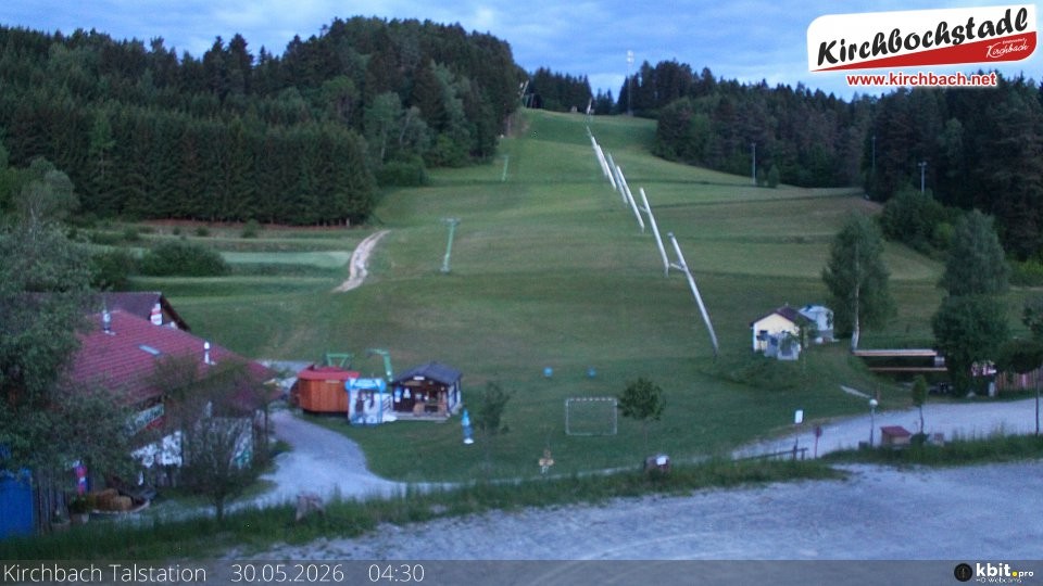 Archiv Foto Webcam Skiabfahrtshang im Schidorf Kirchbach