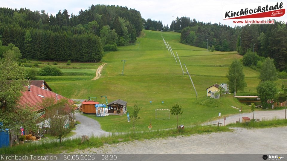Archiv Foto Webcam Skiabfahrtshang im Schidorf Kirchbach