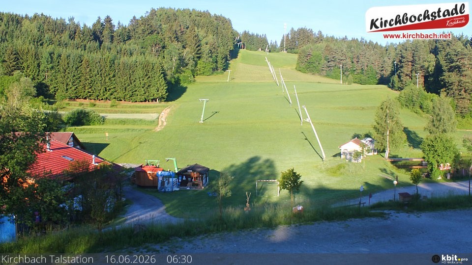 Archiv Foto Webcam Skiabfahrtshang im Schidorf Kirchbach
