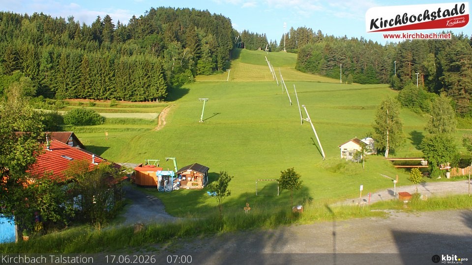Archived image Webcam View at the lift in the Schidorf Kirchbarch, Austrian Waldviertel