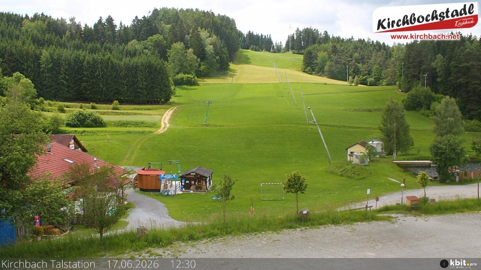 Archived image Webcam View at the lift in the Schidorf Kirchbarch, Austrian Waldviertel