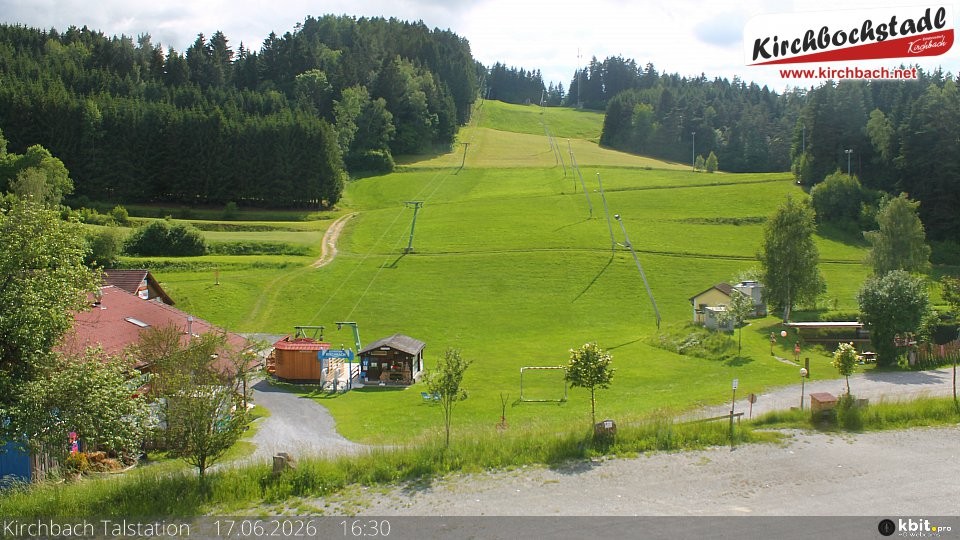 Archived image Webcam View at the lift in the Schidorf Kirchbarch, Austrian Waldviertel