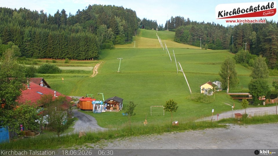 Archiv Foto Webcam Skiabfahrtshang im Schidorf Kirchbach