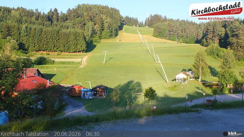 Archiv Foto Webcam Skiabfahrtshang im Schidorf Kirchbach