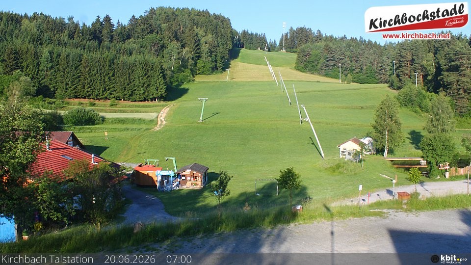 Archived image Webcam View at the lift in the Schidorf Kirchbarch, Austrian Waldviertel