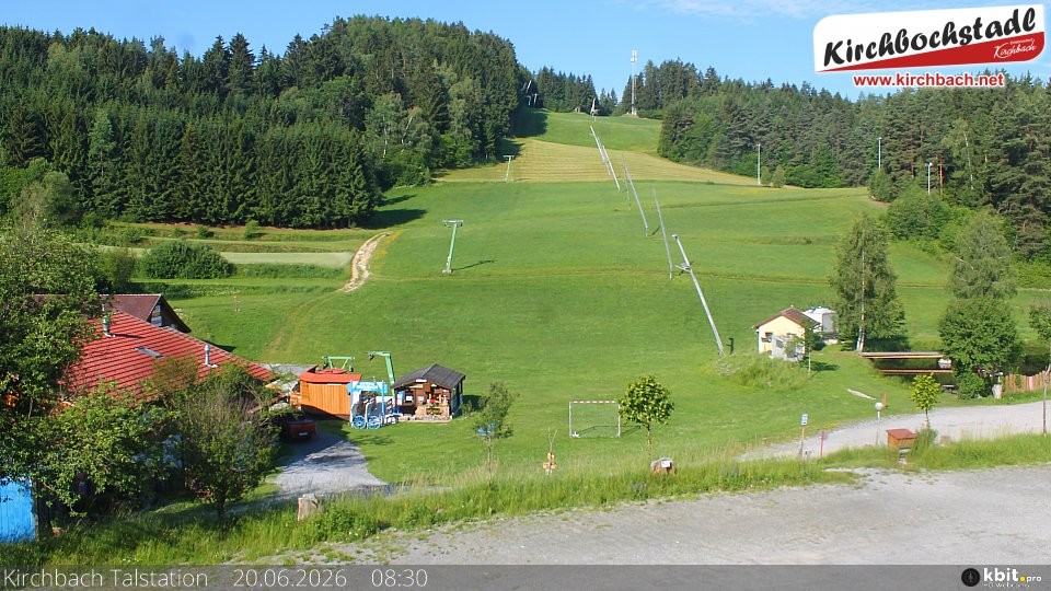 Archived image Webcam View at the lift in the Schidorf Kirchbarch, Austrian Waldviertel