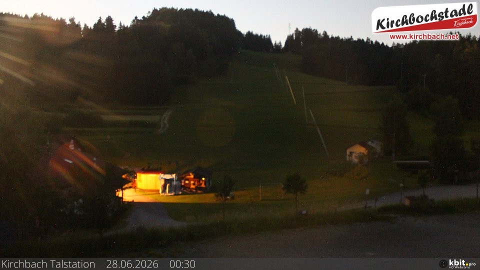 Archiv Foto Webcam Skiabfahrtshang im Schidorf Kirchbach
