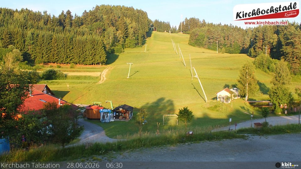 Archived image Webcam View at the lift in the Schidorf Kirchbarch, Austrian Waldviertel