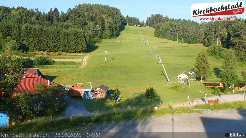 Archived image Webcam View at the lift in the Schidorf Kirchbarch, Austrian Waldviertel