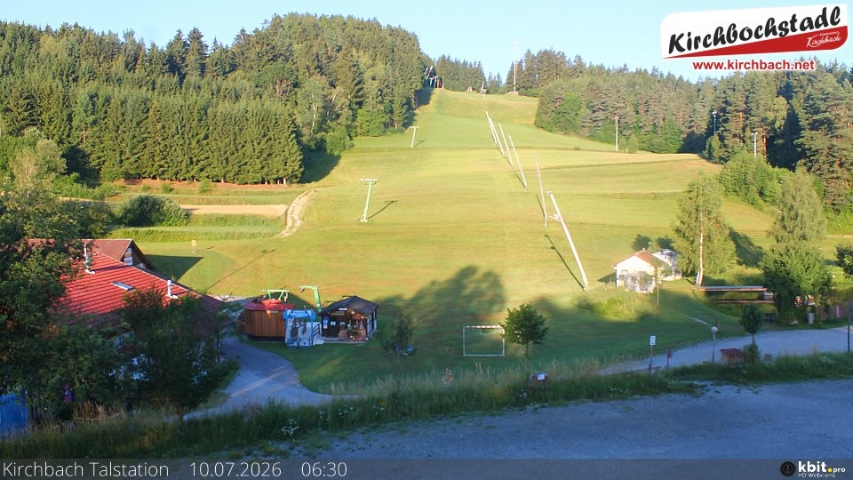 Archiv Foto Webcam Skiabfahrtshang im Schidorf Kirchbach
