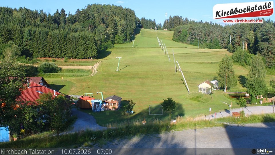 Archiv Foto Webcam Skiabfahrtshang im Schidorf Kirchbach