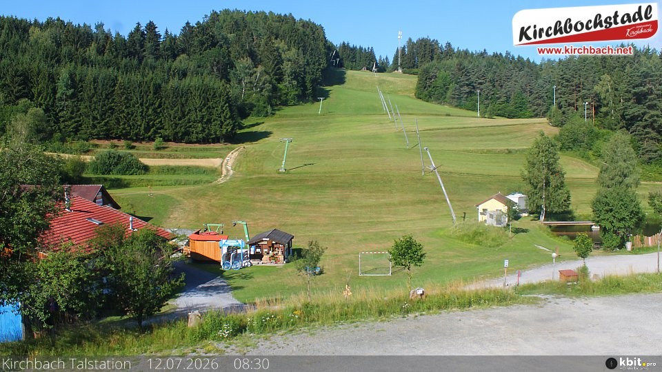Archived image Webcam View at the lift in the Schidorf Kirchbarch, Austrian Waldviertel