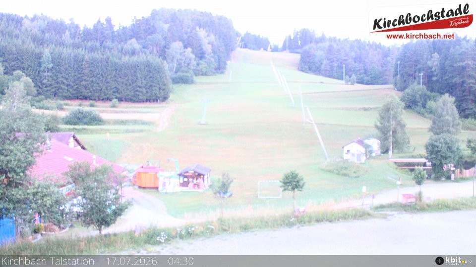 Archiv Foto Webcam Skiabfahrtshang im Schidorf Kirchbach