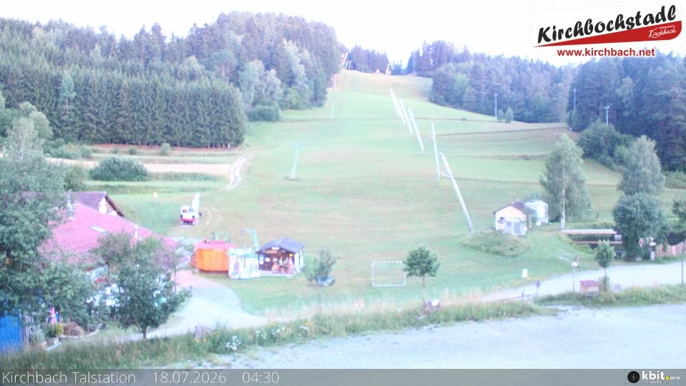 Archiv Foto Webcam Skiabfahrtshang im Schidorf Kirchbach
