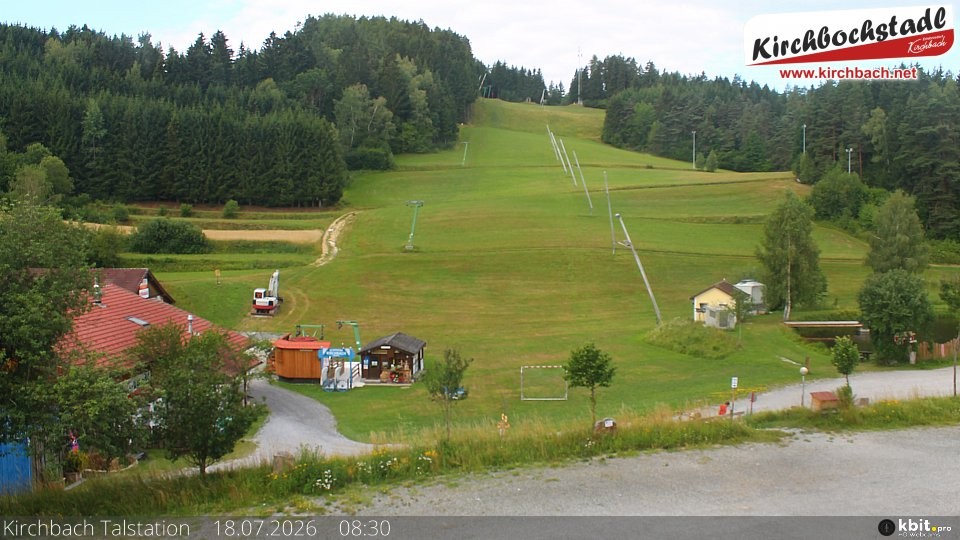 Archiv Foto Webcam Skiabfahrtshang im Schidorf Kirchbach