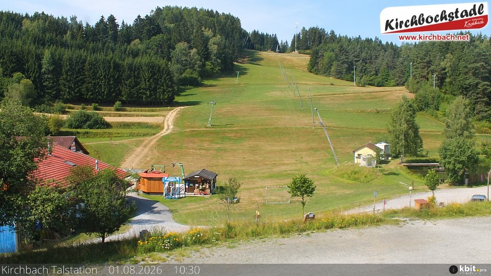 Archiv Foto Webcam Skiabfahrtshang im Schidorf Kirchbach