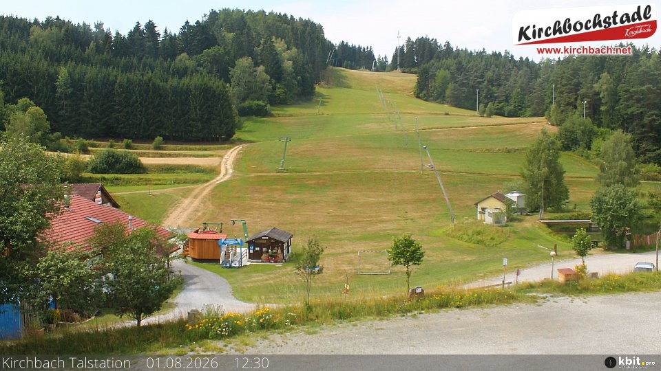 Archiv Foto Webcam Skiabfahrtshang im Schidorf Kirchbach