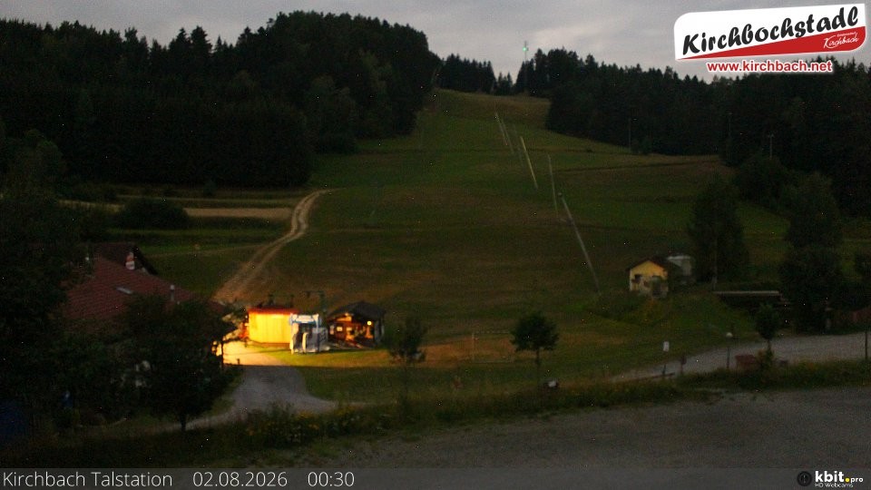 Archiv Foto Webcam Skiabfahrtshang im Schidorf Kirchbach